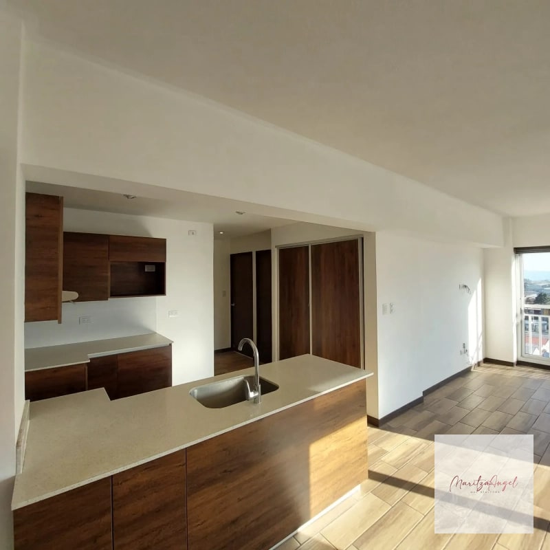 APARTAMENTO EN RENTA ZONA 12 TORRE PAMPLONA - 11