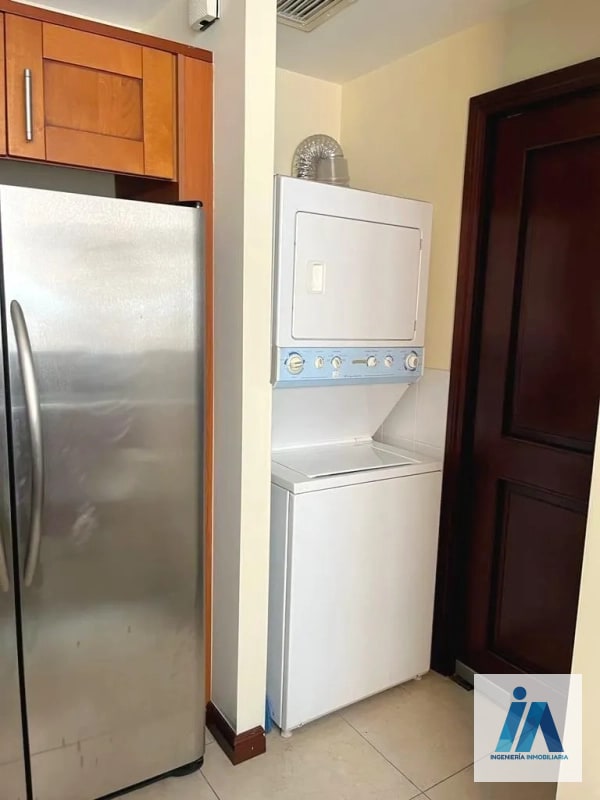 APARTAMENTO EN ALQUILER📍Casa Rialto, Zona 14 — Apartamento en Alquiler en Zona 14, Guatemala, Ciudad — foto 9 de 11