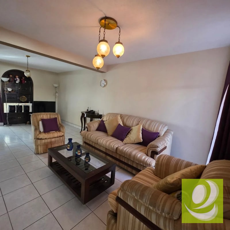Casa en Venta zona 4 Mixco - 4