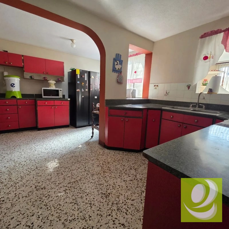 Casa en Venta zona 4 Mixco - 5
