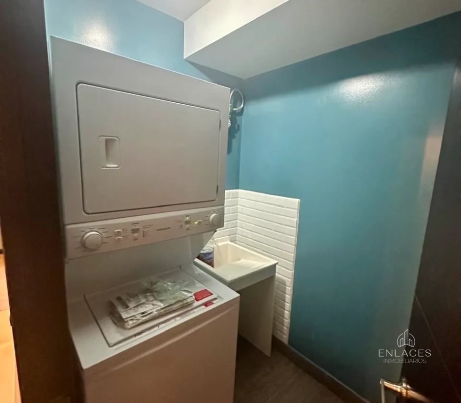 Zona 11 • Apartamento en Renta • Edificio Torre Once • Amueblado y Equipado - 3
