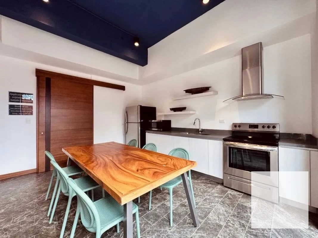 Moderno apartamento en el corazón de zona 10 - 14