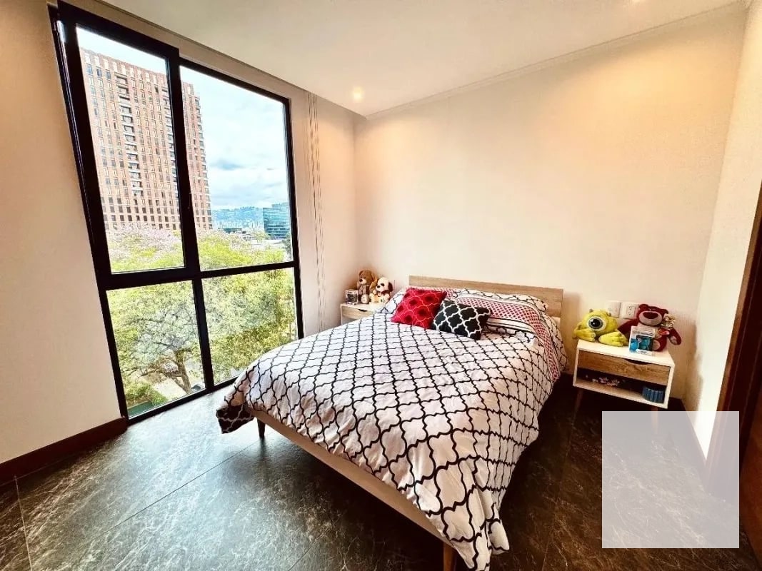 Moderno apartamento en el corazón de zona 10 - 10