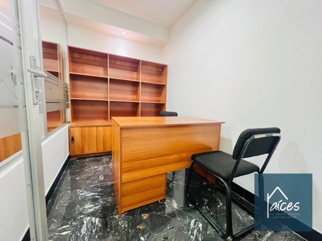 Clínica Odontológica en VENTA en Zona 10 (D) - 6