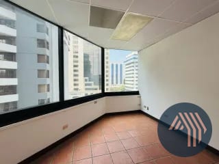 ALQUILER DE OFICINA TABICADA 154MT2 - MURANO CENTER, ZONA 10 — Oficina en Alquiler en Murano Center, Zona 10, Guatemala, Ciudad — miniatura 11 de 13