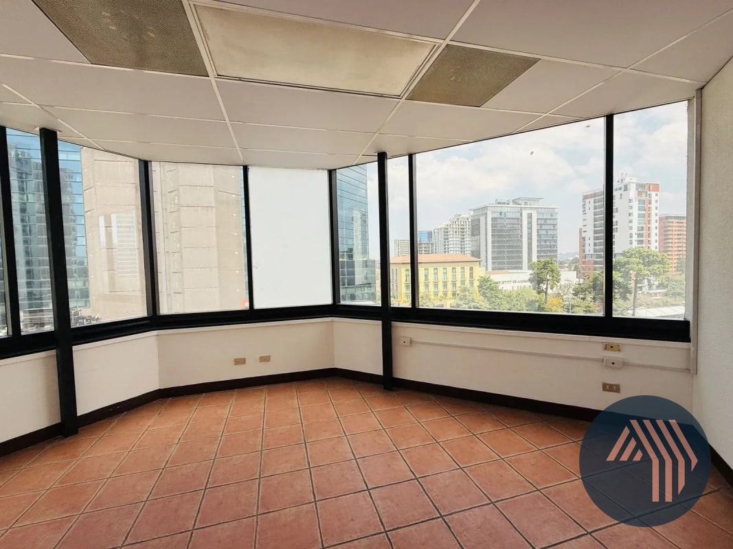 ALQUILER DE OFICINA TABICADA 154MT2 - MURANO CENTER, ZONA 10 - 6
