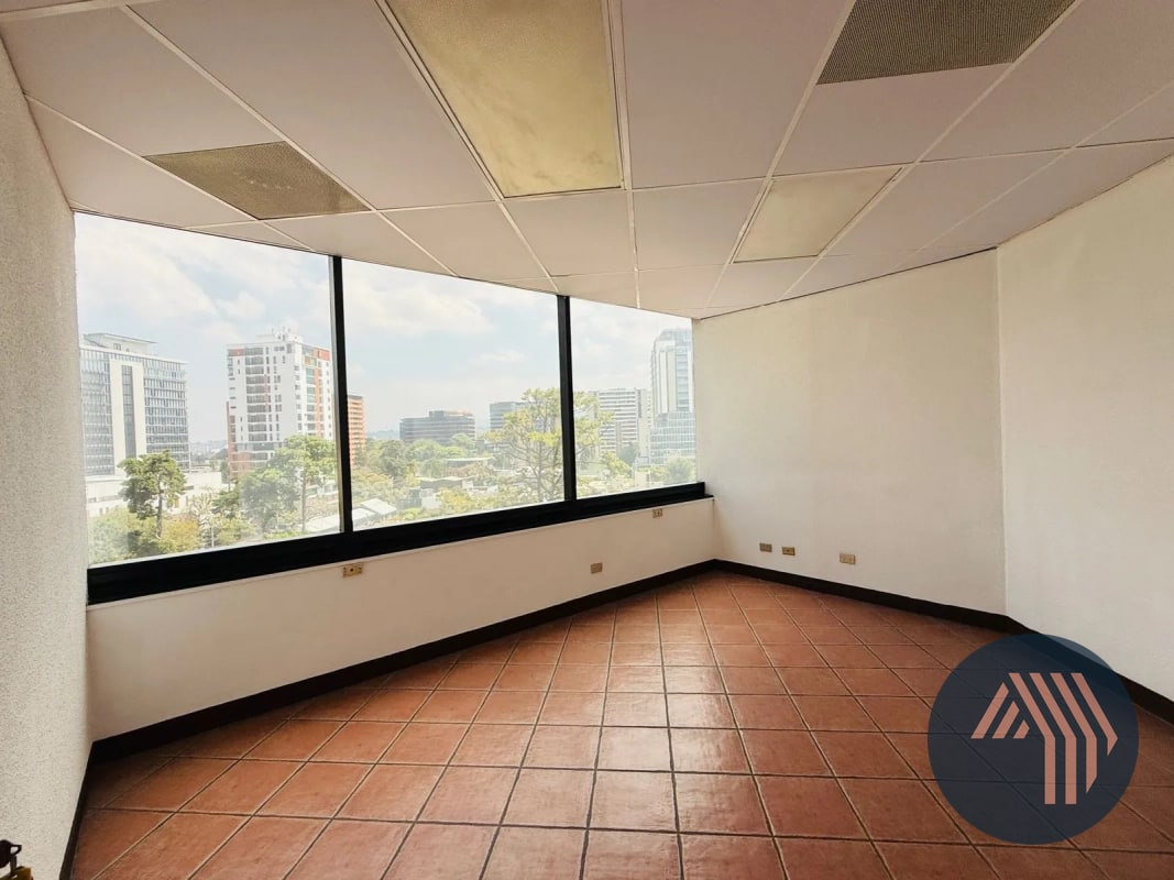 ALQUILER DE OFICINA TABICADA 154MT2 - MURANO CENTER, ZONA 10 - 5