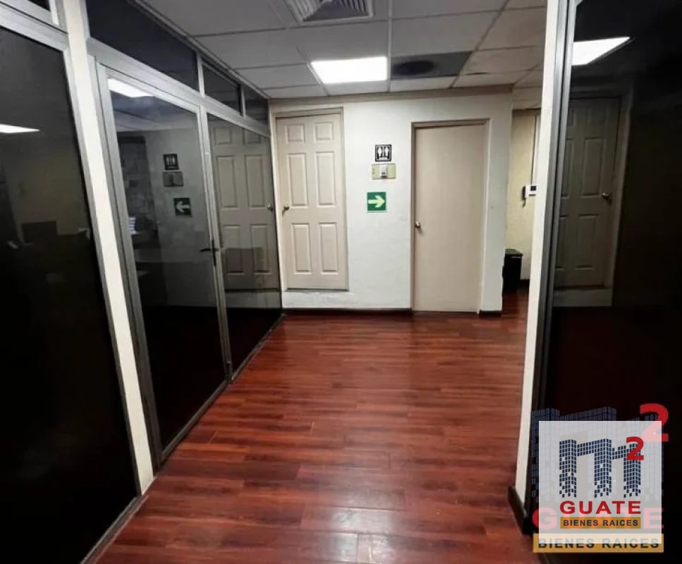 Oficina en Venta, Zona 09 - 4
