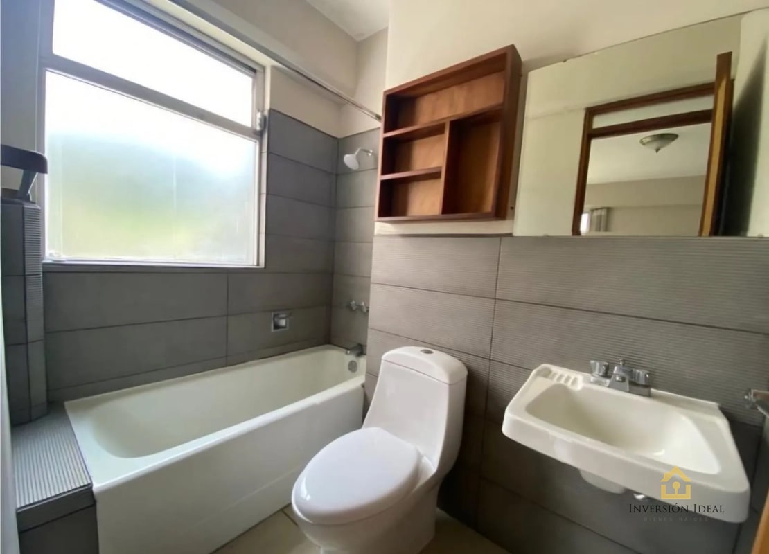 Apartamento en renta Equipado - $850 - Edificio Convista Z.15 - 1 Hab + Cuarto de Servicio - 9
