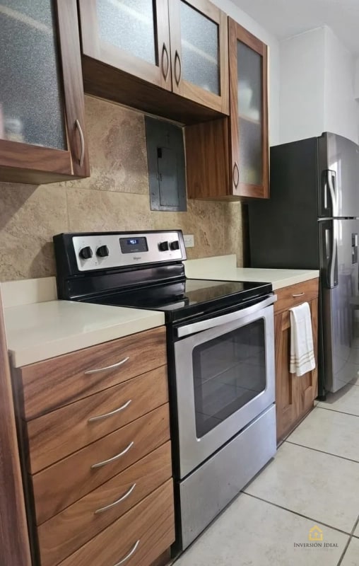 Apartamento en renta Equipado - $850 - Edificio Convista Z.15 - 1 Hab + Cuarto de Servicio - 7