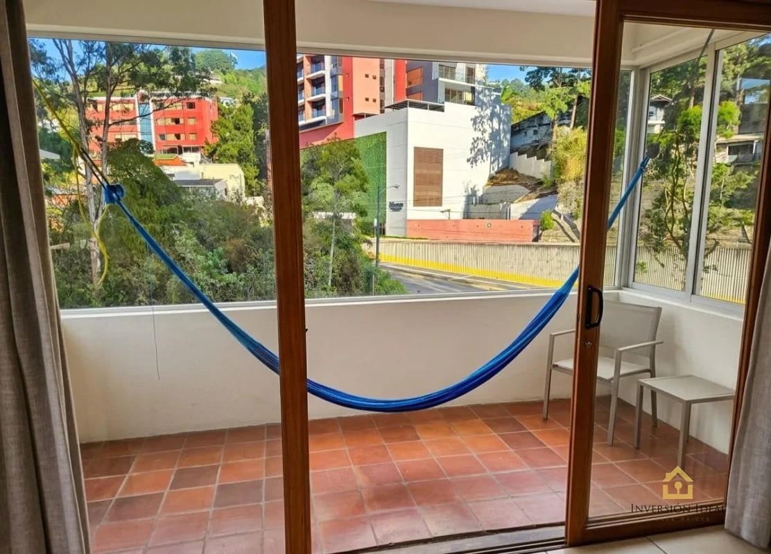 Apartamento en renta Equipado - $850 - Edificio Convista Z.15 - 1 Hab + Cuarto de Servicio - 3