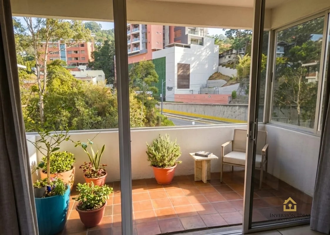 Apartamento en renta Equipado - $850 - Edificio Convista Z.15 - 1 Hab + Cuarto de Servicio - 1