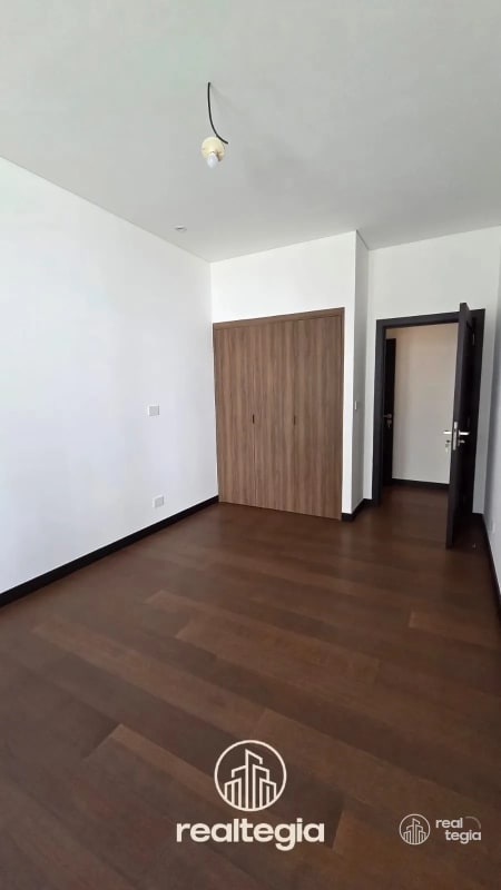 APARTAMENTO NOGALES DE CAYALÁ ZONA 16 - 4