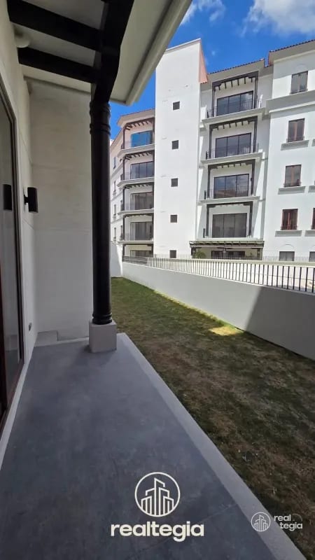 APARTAMENTO NOGALES DE CAYALÁ ZONA 16 — Apartamento en Venta en Zona 16, Guatemala, Ciudad — foto 2 de 10