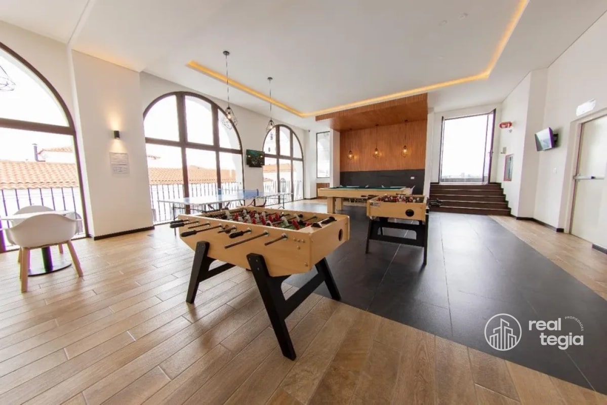 APARTAMENTO EN LIRIOS DE CAYALÁ ZONA 16 - 5