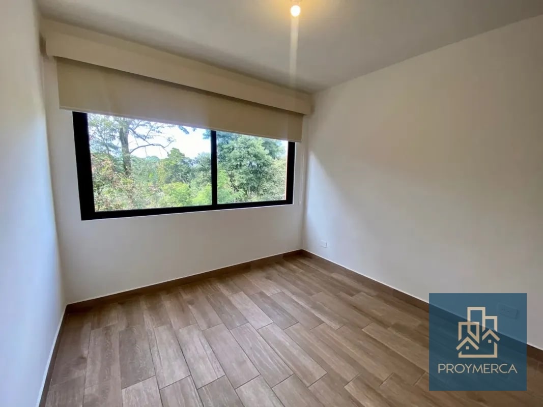 Casa nueva en alquiler, Laures de San Isidro, Zona 16 — Casa en Alquiler en Zona 16, Guatemala, Ciudad — foto 3 de 14