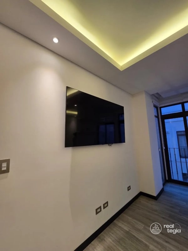 APARTAMENTO EN LIRIOS DE CAYALÁ ZONA 16 - 3