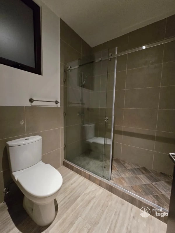 APARTAMENTO EN LIRIOS DE CAYALÁ ZONA 16 - 1
