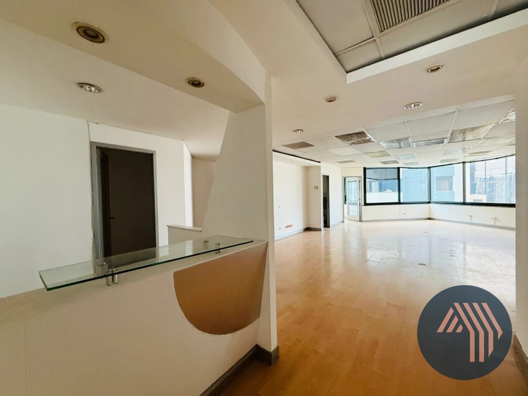 ALQUILER DE OFICINA TABICADA 151MT2 - MURANO CENTER, ZONA 10 - 10