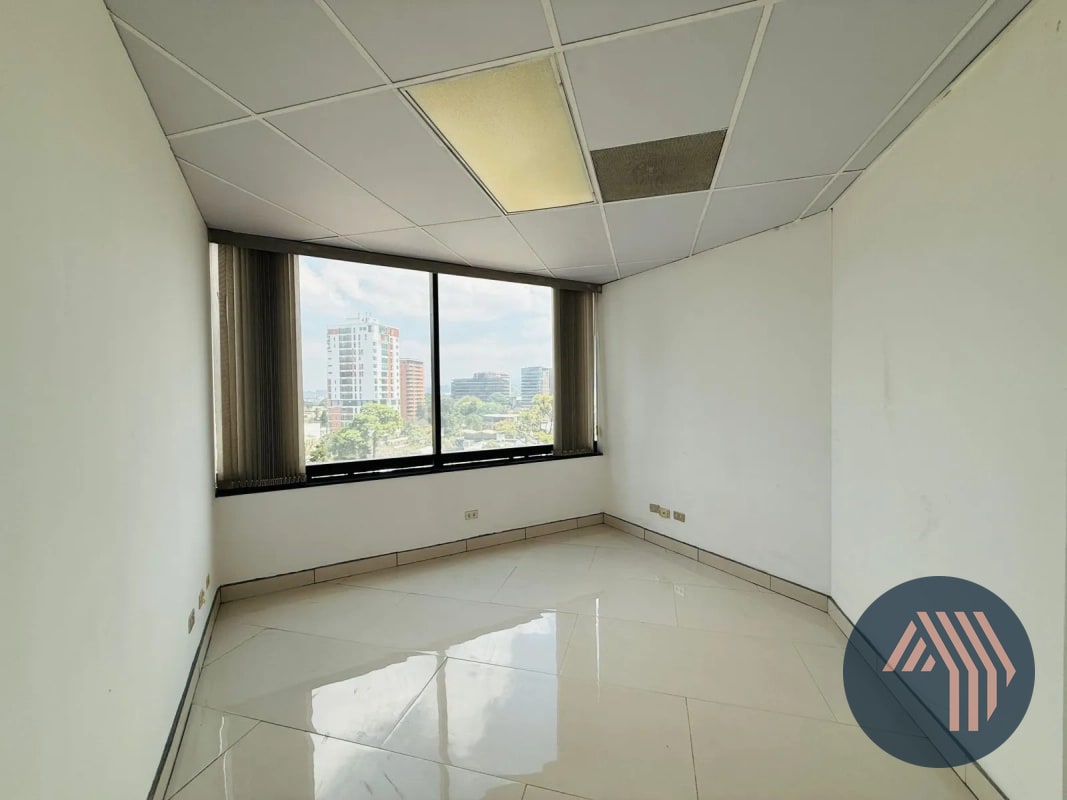 ALQUILER DE OFICINA TABICADA 185MT2 - MURANO CENTER, ZONA 10 - 5