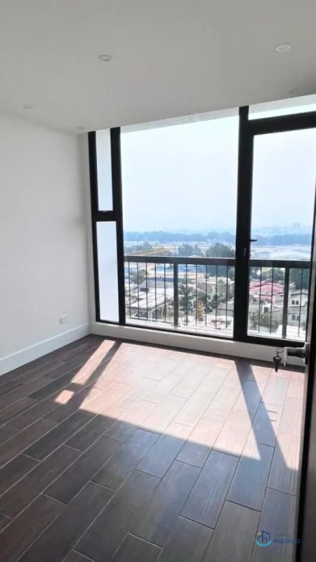 Apartamento en Alquiler – Edificio Roselló Zona 13 - 7
