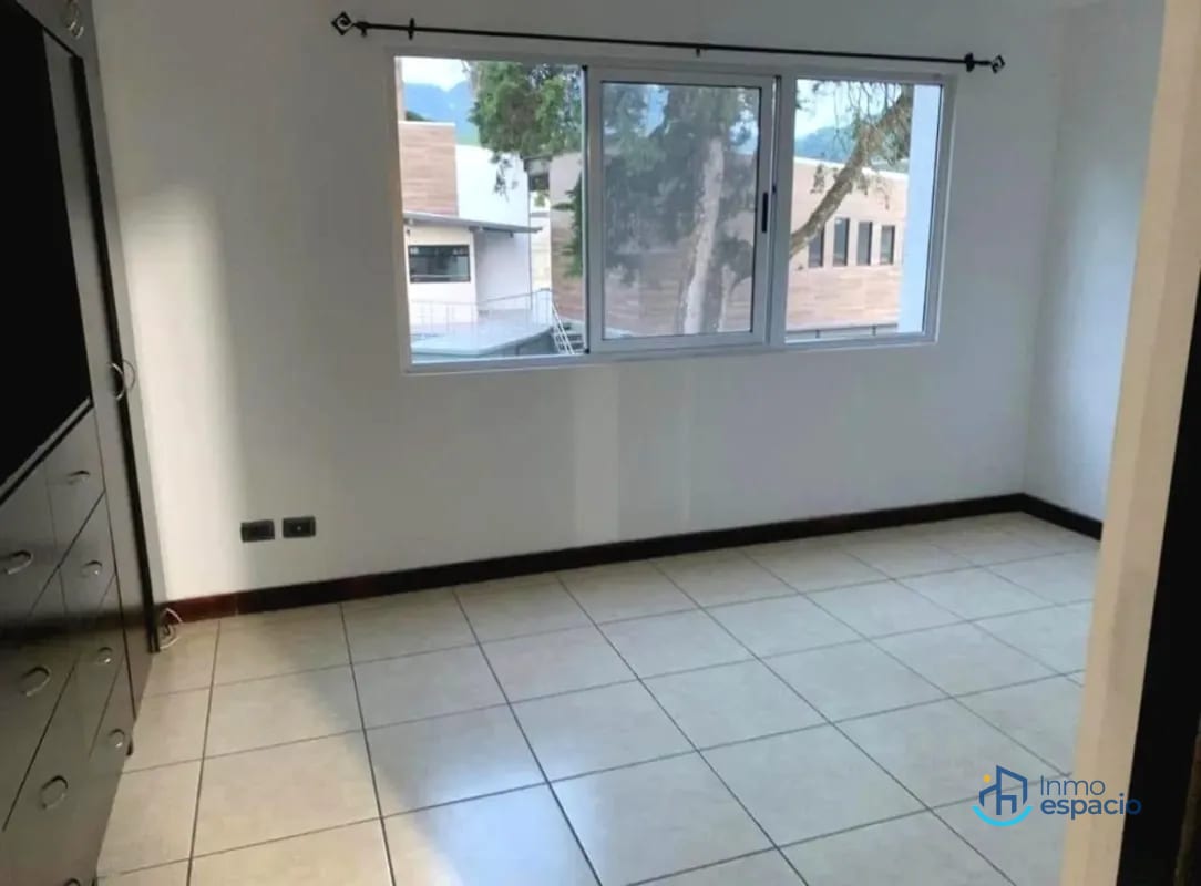Apartamento en venta – Edificio Euzkadi, Zona 16 — Apartamento en Venta en Zona 16, Guatemala, Ciudad — foto 5 de 17