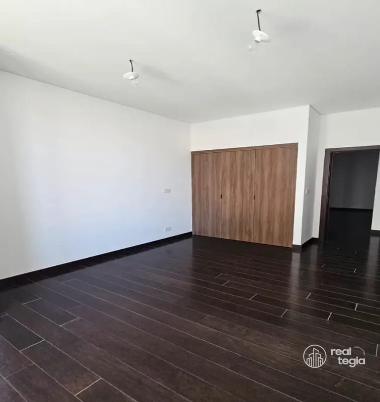 APARTAMENTO NOGALES DE CAYALÁ ZONA 16 — Apartamento en Venta en Zona 16, Guatemala, Ciudad — foto 4 de 8
