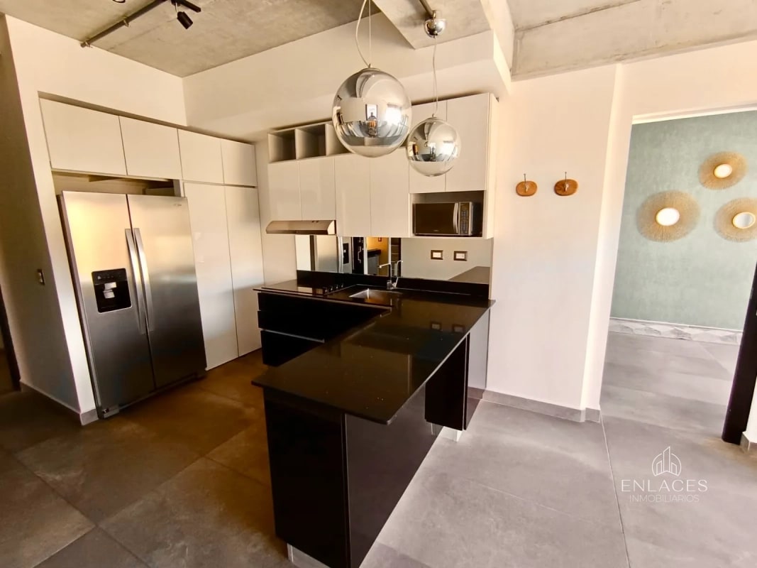 Zona 16 • Apartamento en Renta • Edificio Shift - 13