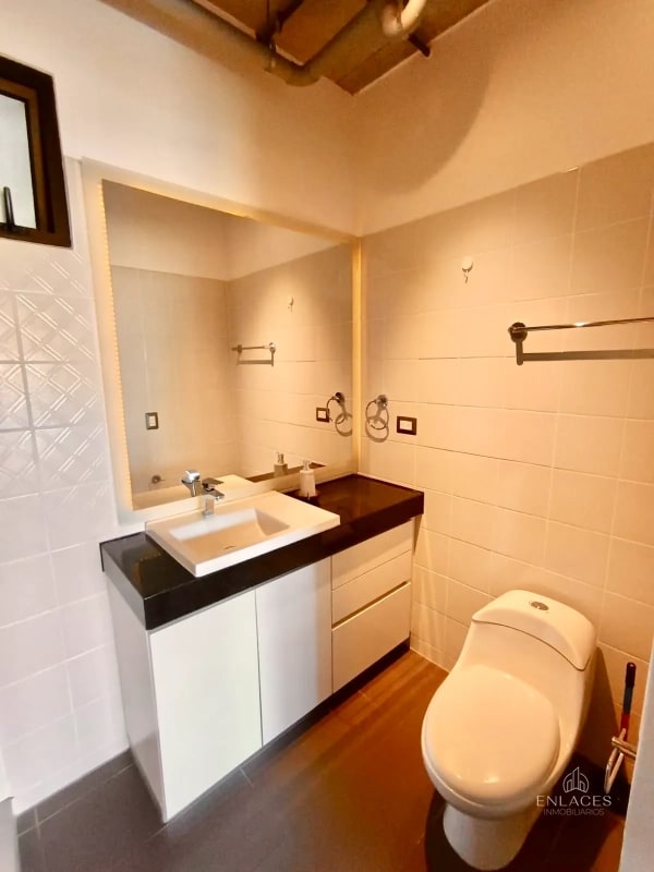 Zona 16 • Apartamento en Renta • Edificio Shift - 9