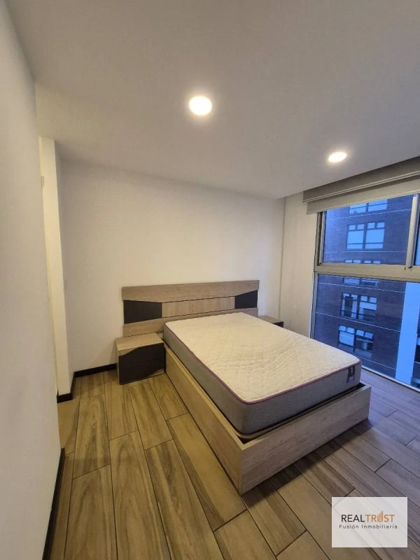 RENTO MODERNO APARTAMENTO AMUEBLADO EN ZONA 15, SECTOR DEL PARQUE, VISTA HERMOSA 1 - 6