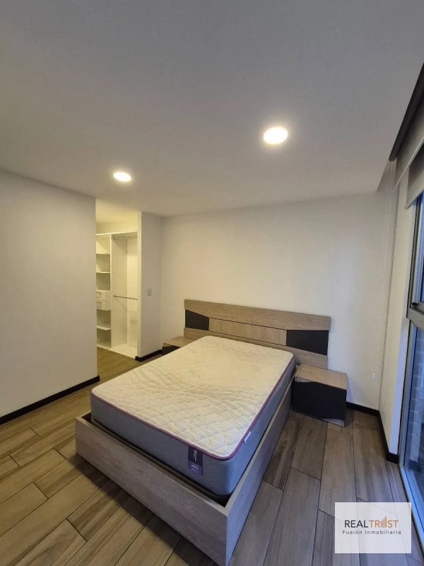 RENTO MODERNO APARTAMENTO AMUEBLADO EN ZONA 15, SECTOR DEL PARQUE, VISTA HERMOSA 1 - 4