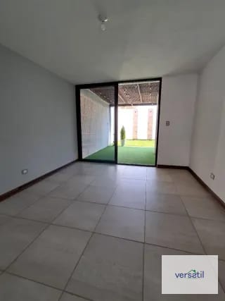 Hermosa casa en Venta LOS Manantiales (copia) — Casa en Venta en km 16-20, Carretera a El Salvador, Guatemala, Ciudad — miniatura 10 de 15