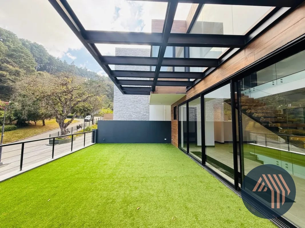 VENTA DE PRECIOSA CASA - ARAMA, SANTA CAT. PINULA — Casa en Venta en Santa Catarina Pinula, Guatemala, Ciudad — foto 8 de 16