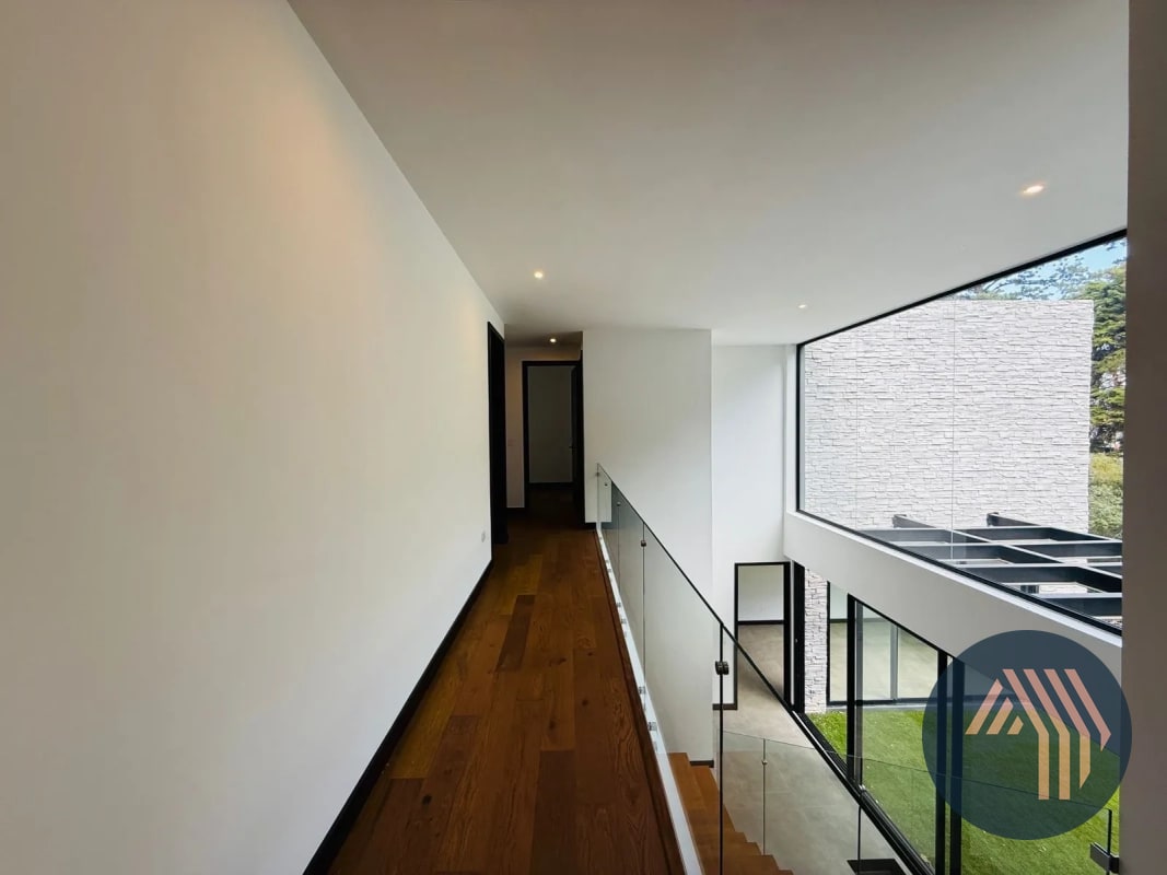 VENTA DE PRECIOSA CASA - ARAMA, SANTA CAT. PINULA - 11