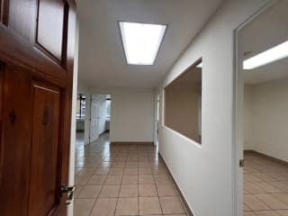 ALQUILER DE OFICINA LA RAMBLA ZONA 14 — Oficina en Alquiler en La Rambla, Zona 14, Guatemala, Ciudad — miniatura 8 de 10
