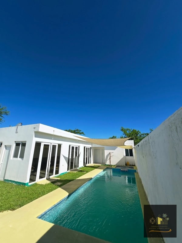 2 Casas de Playa en Venta en Monterrico - 15