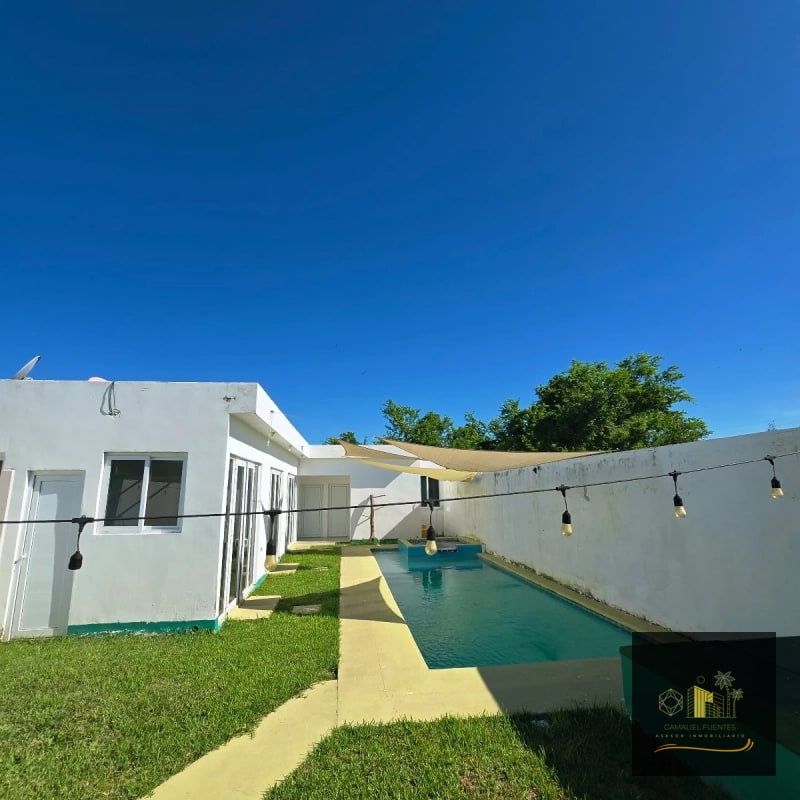 2 Casas de Playa en Venta en Monterrico - 14