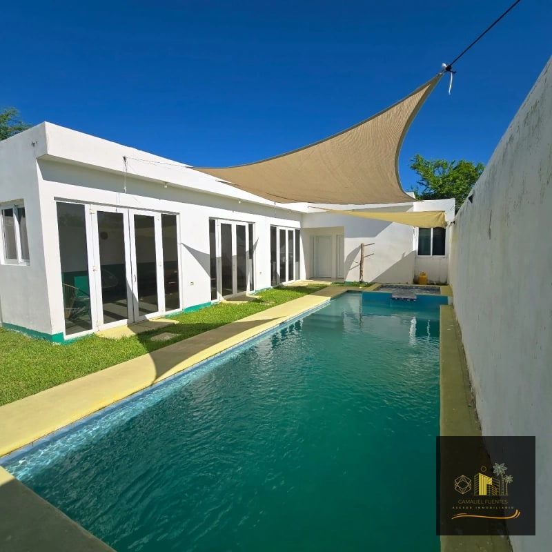 2 Casas de Playa en Venta en Monterrico - 13
