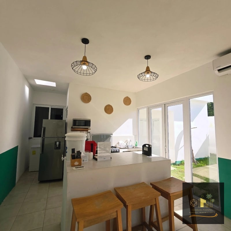 2 Casas de Playa en Venta en Monterrico - 8