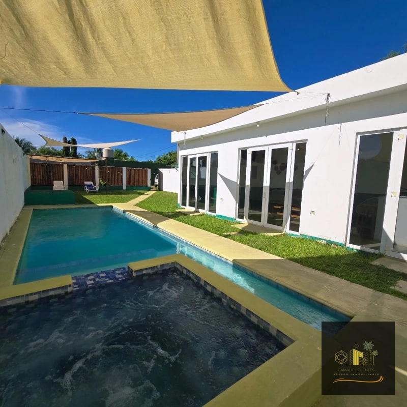 2 Casas de Playa en Venta en Monterrico - 7
