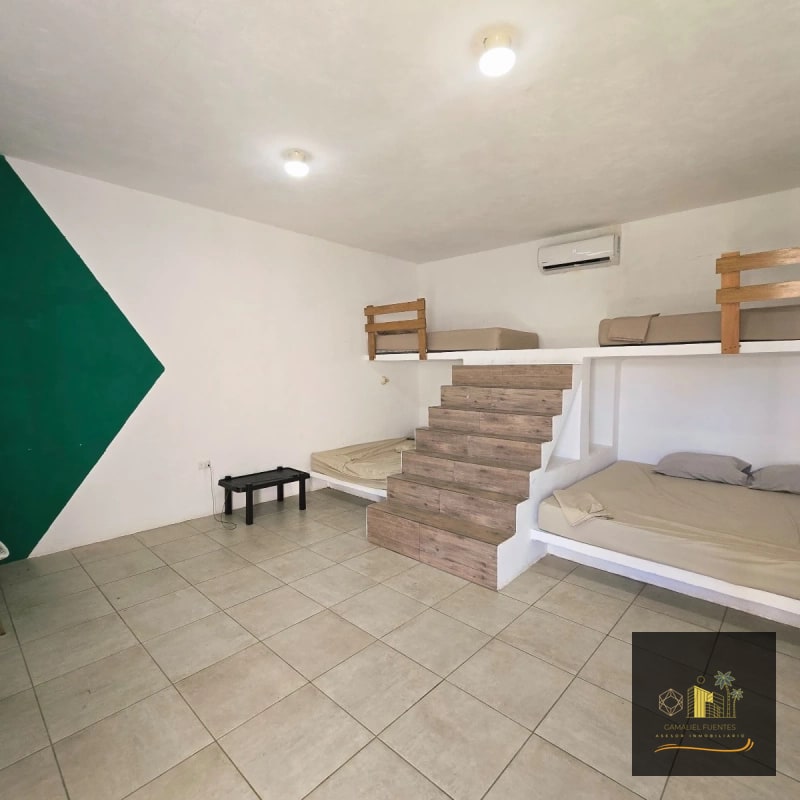 2 Casas de Playa en Venta en Monterrico - 6