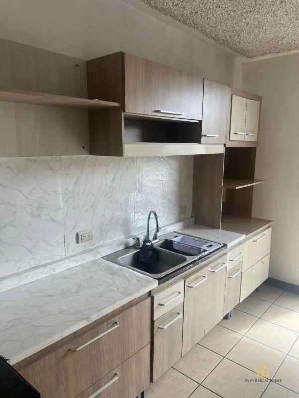 Apto Amueblado En Renta ZONA 16 - Q3,750 | 1 Habitación con A/C | Colonia Lourdes - 5