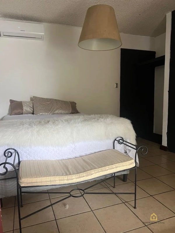 Apto Amueblado En Renta ZONA 16 - Q3,750 | 1 Habitación con A/C | Colonia Lourdes - 1