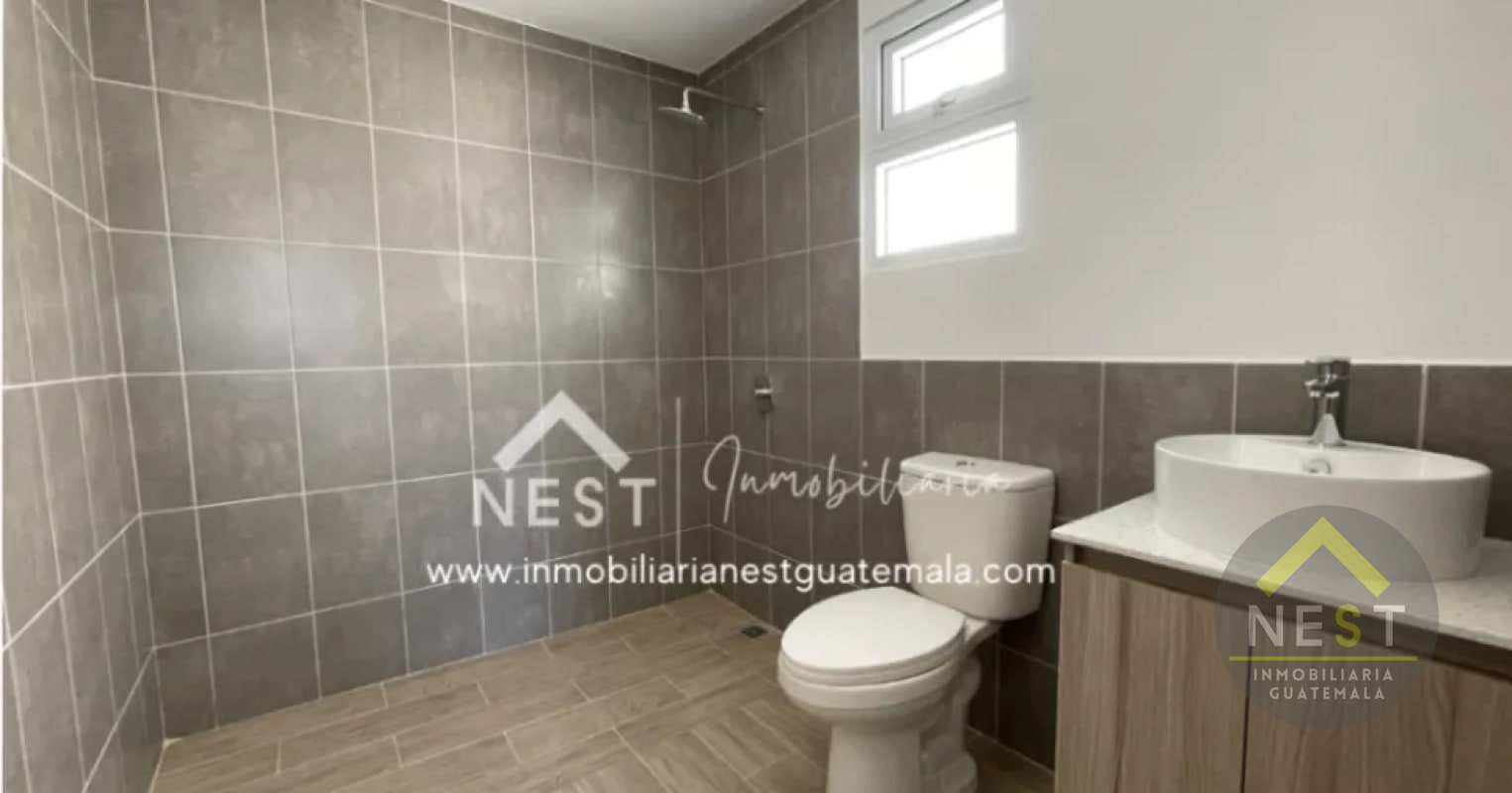 Casa nueva en renta con jardín | Bosques de Santa Elena - Km 26.5 CAES - 7