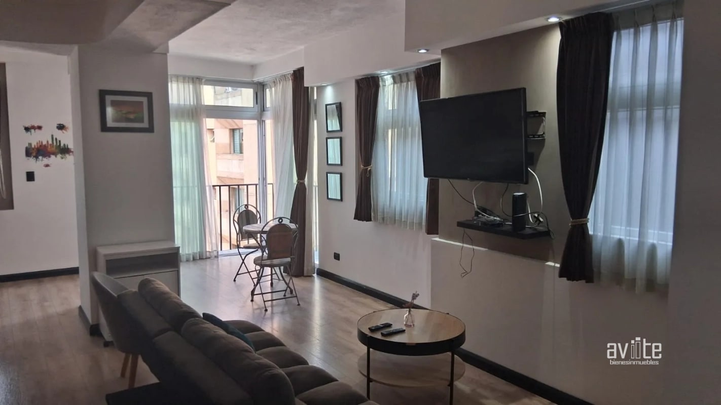CENTRO VIVO, Zona 1.    Apartamento amplio  $135,000 - 8