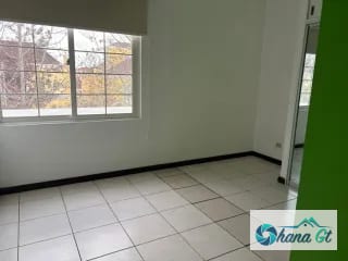 CASA EN RENTA, KM 20.5 CARRETERA A FRAIJANES. — Casa en Alquiler en Carretera a El Salvador, Guatemala, Ciudad — miniatura 8 de 14
