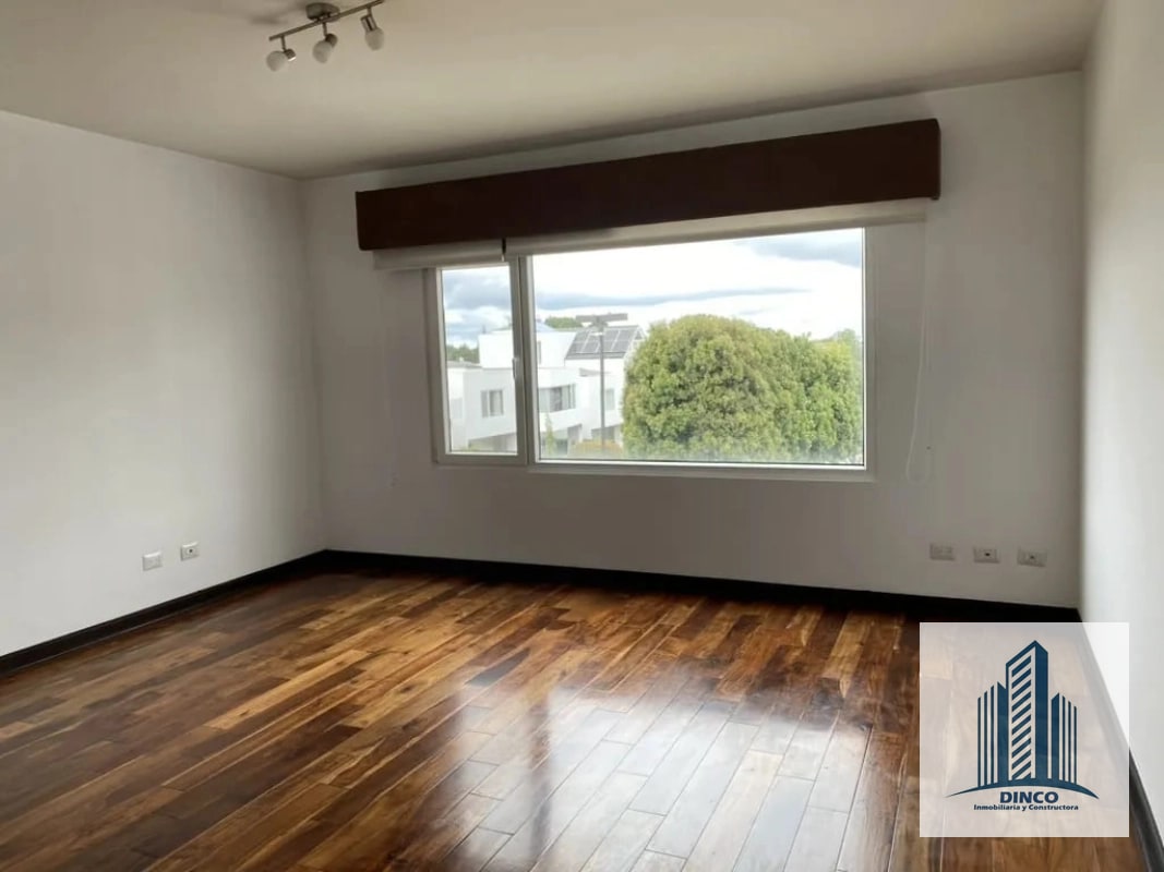 Vendo Casa en Campos de San Isidro Z.16 - 5