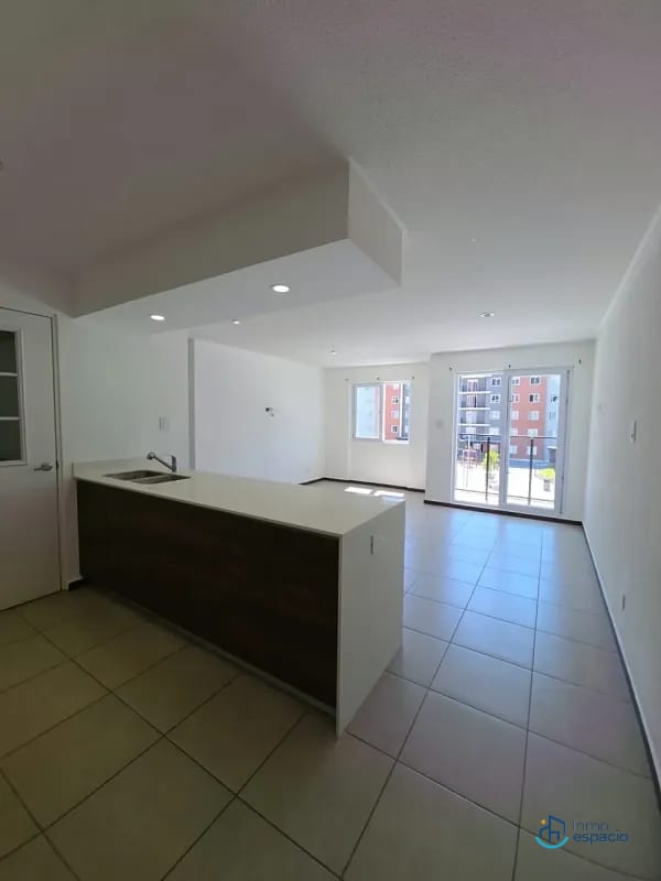 Apartamento en Venta – Parque San Ángel, Zona 2 — Apartamento en Venta en Parque San Ángel, Zona 2, Guatemala, Ciudad — foto 8 de 17