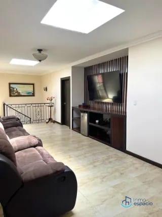 Casa en Venta – Condominio El Encinal, Mixco — Casa en Venta en Zona 6 Mixco, Guatemala, Ciudad — miniatura 8 de 17