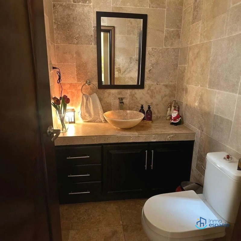 Casa en Venta – Condominio El Encinal, Mixco - 5